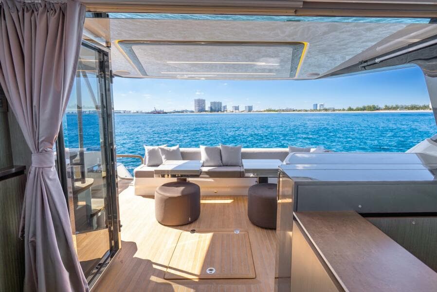 2027 Pearl 63