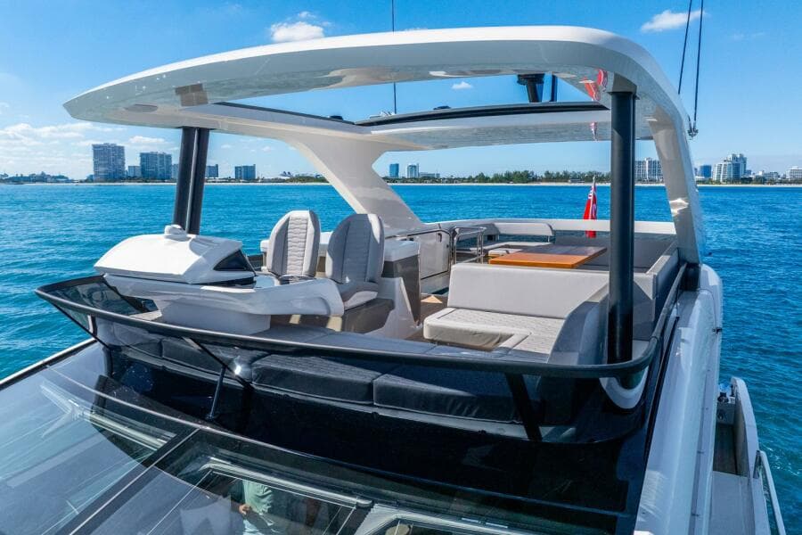 2027 Pearl 63