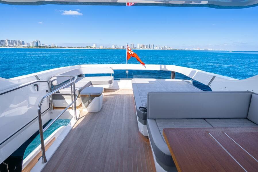 2027 Pearl 63