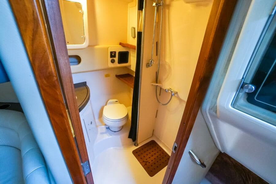 2007 Grady-White Express 360