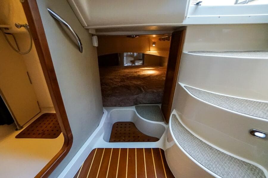 2007 Grady-White Express 360