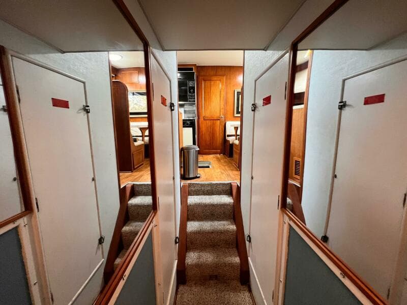 1980 Hatteras 58 MY