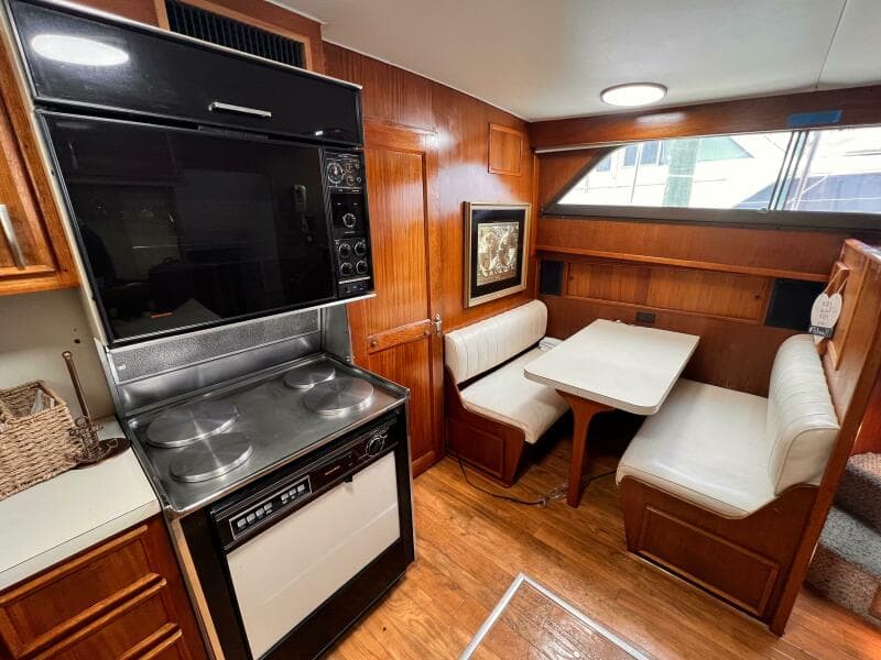1980 Hatteras 58 MY