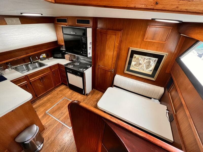 1980 Hatteras 58 MY