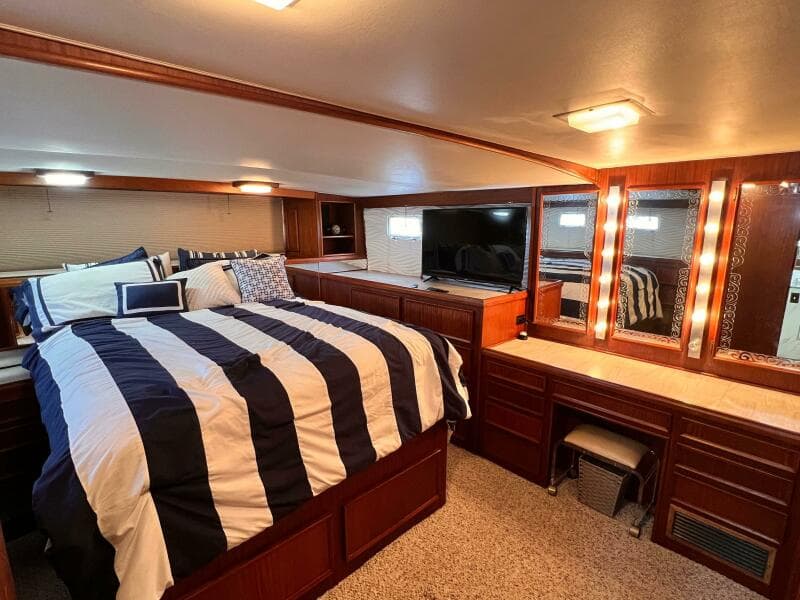 1980 Hatteras 58 MY