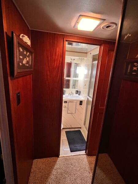 1980 Hatteras 58 MY