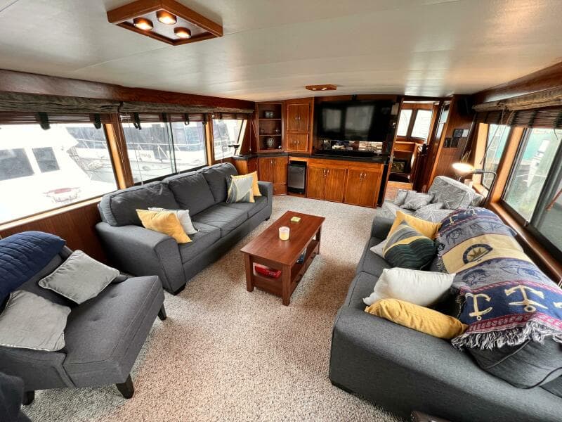 1980 Hatteras 58 MY