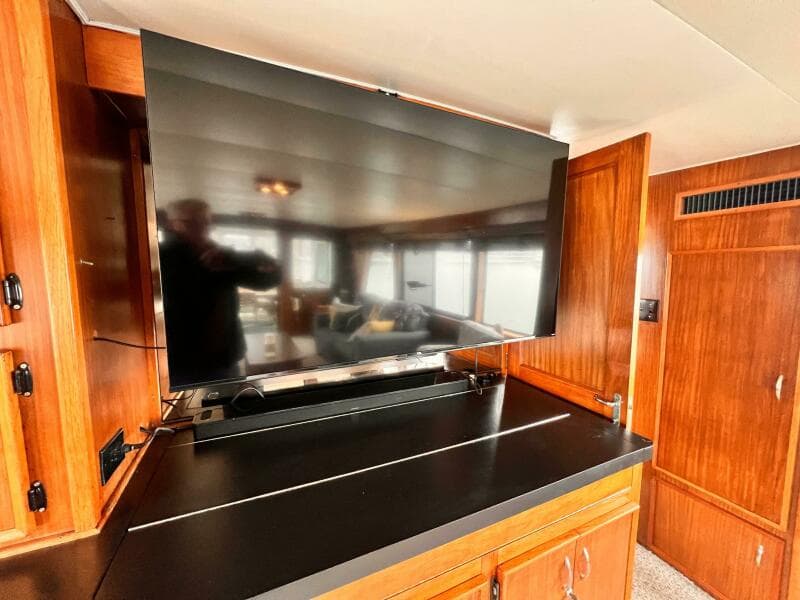 1980 Hatteras 58 MY