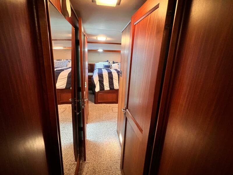 1980 Hatteras 58 MY