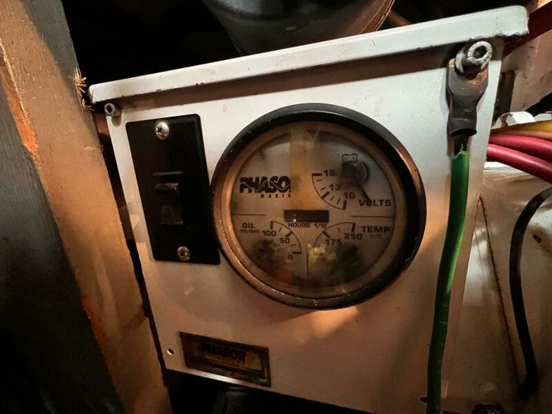 1980 Hatteras 58 MY