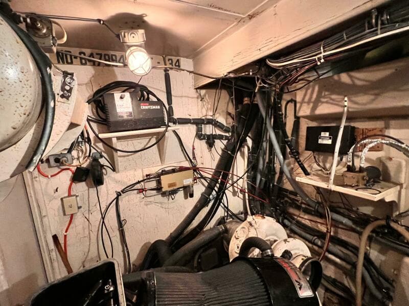 1980 Hatteras 58 MY