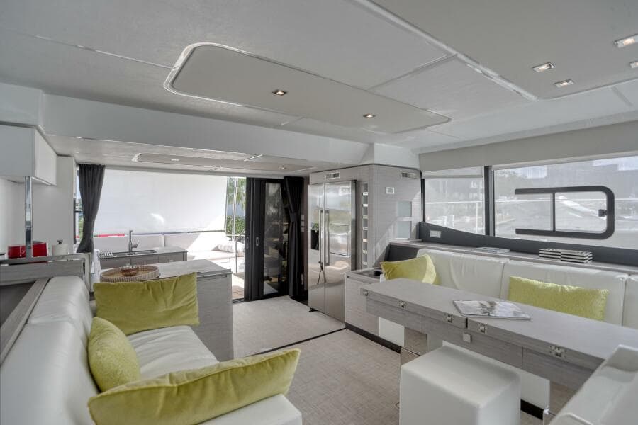 2022 Fountaine Pajot MY6