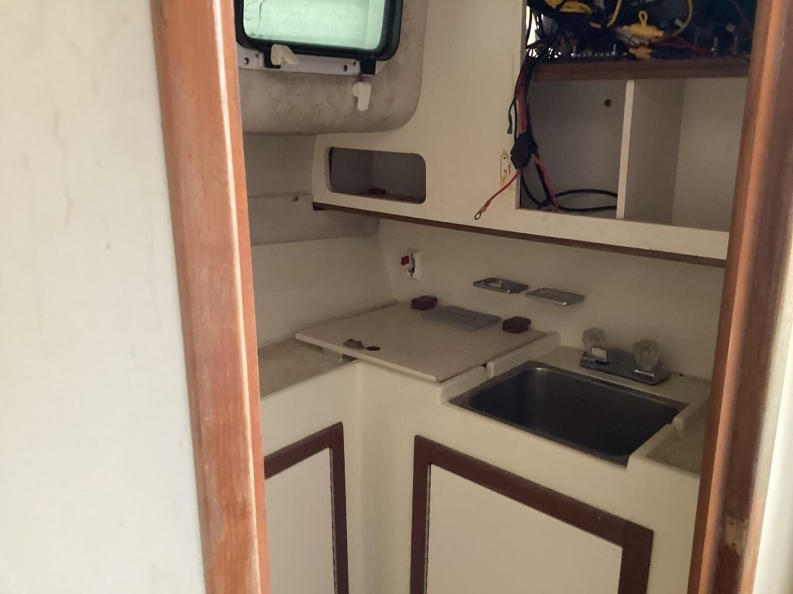 1995 Albin 28 Tournament Express