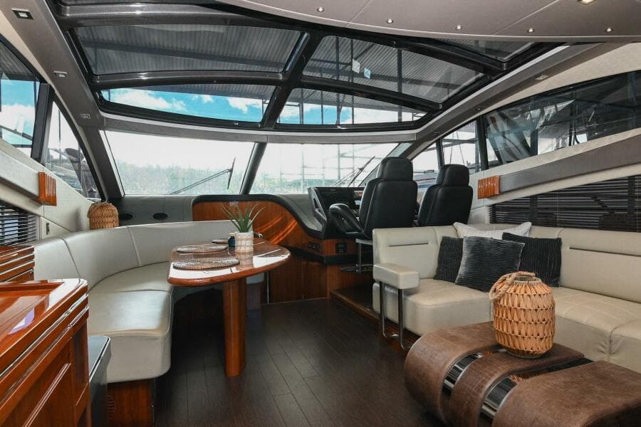 2015 Sunseeker Predator 68