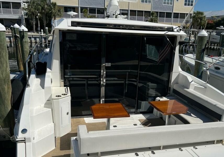 2018 Cruisers Yachts 42 Cantius