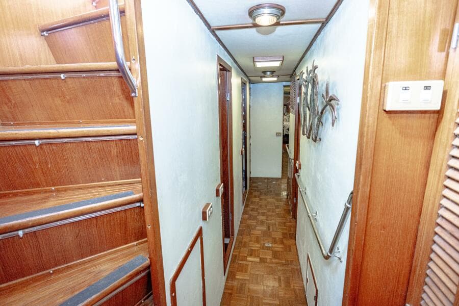 1987 Jefferson Marquessa