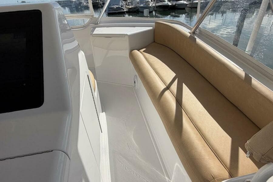 2004 Viking 56 Convertible