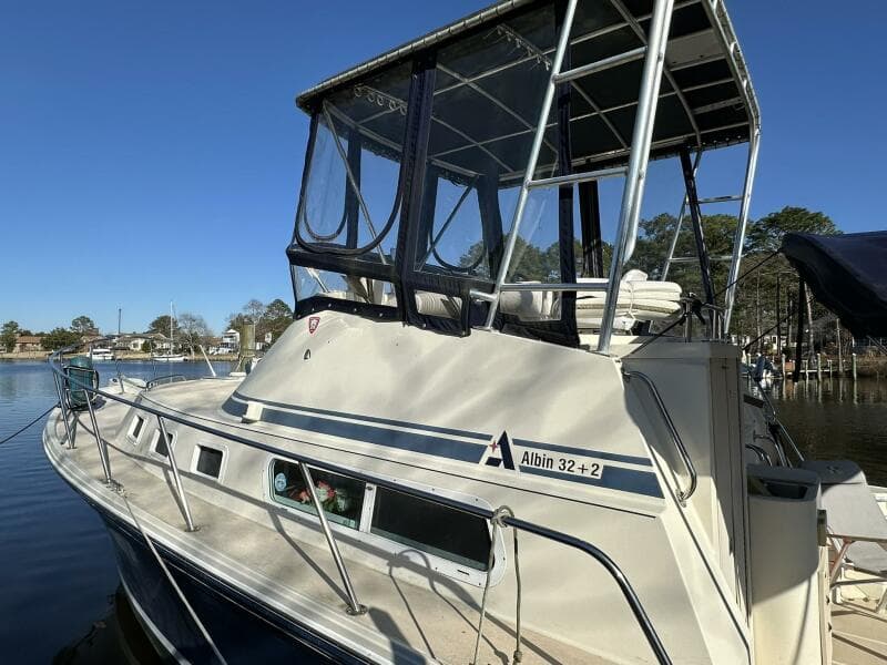 1998 Albin 32+2