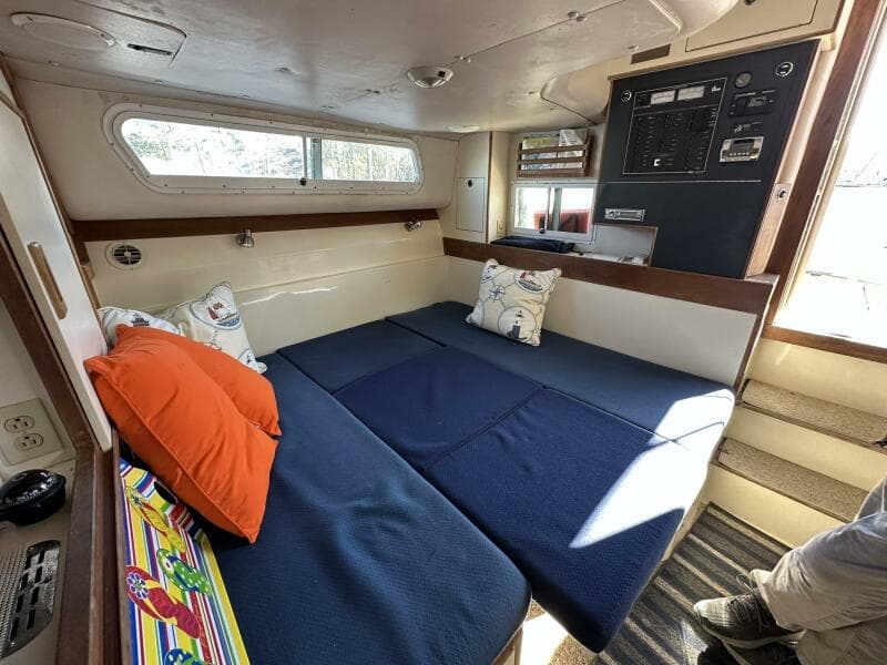 1998 Albin 32+2