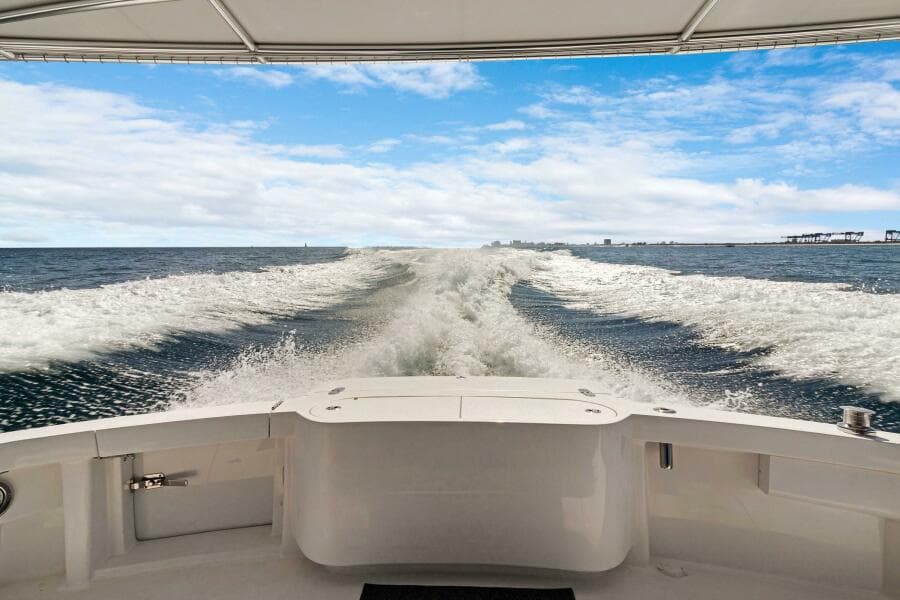 2016 Hatteras GT63
