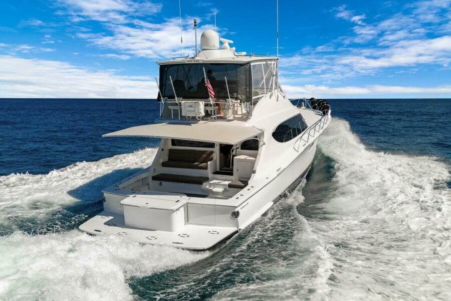 2016 Hatteras GT63