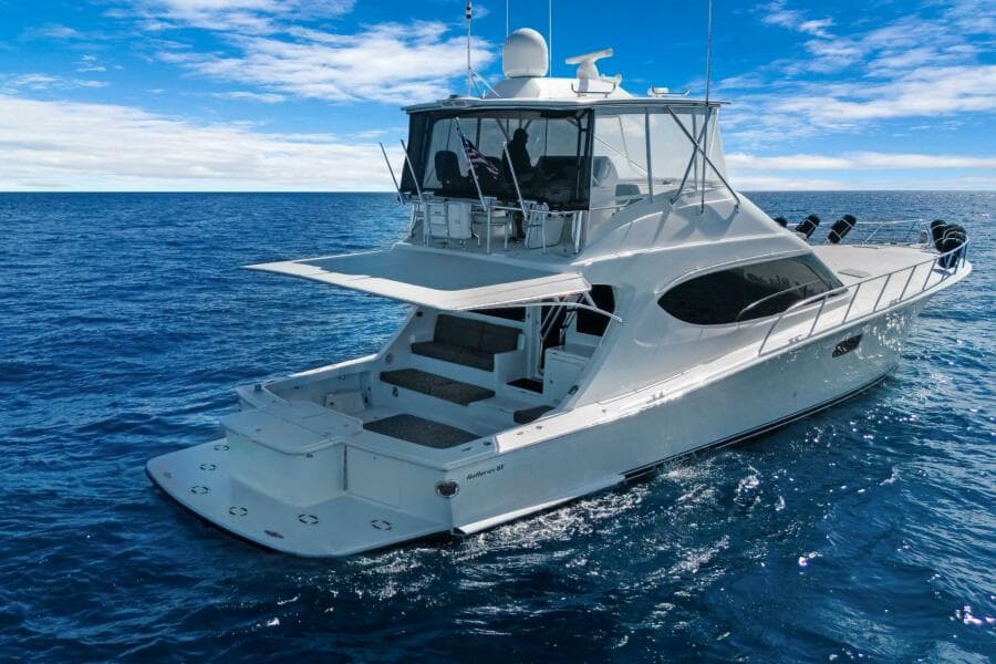 2016 Hatteras GT63