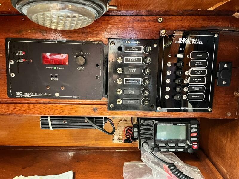 1979-freedom-40-cat-ketch-sail-9702897-20250303172735552-1_XLARGE.jpg