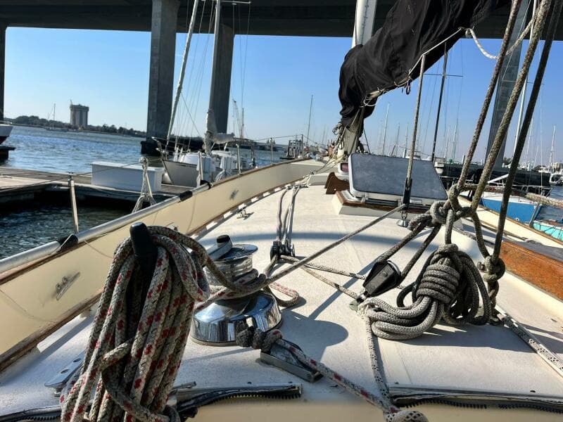 1979-freedom-40-cat-ketch-sail-9702897-20250303172755677-1_XLARGE.jpg