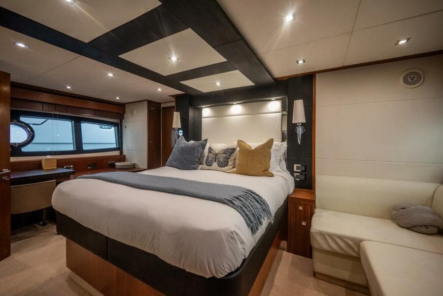 2015 Sunseeker 75