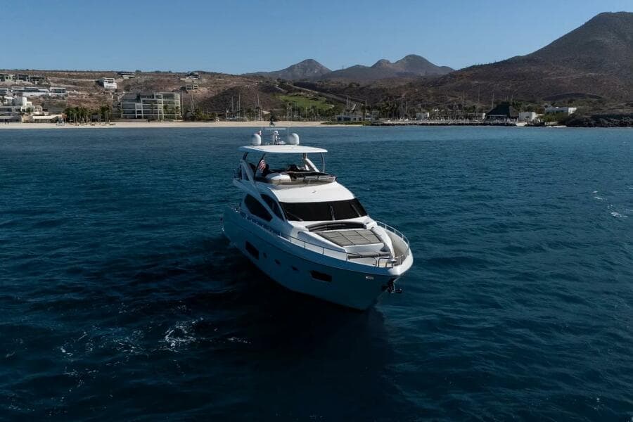 2015 Sunseeker 75
