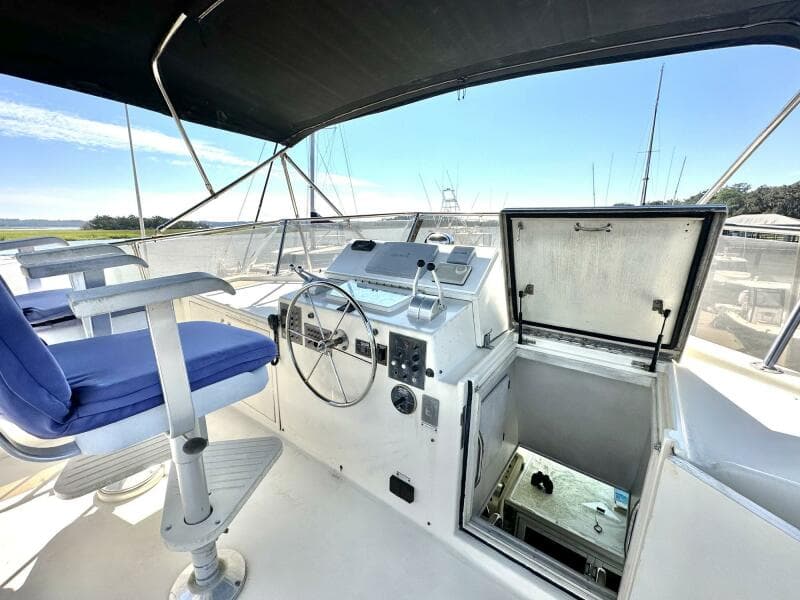 1987 Hatteras 54 MotorYacht