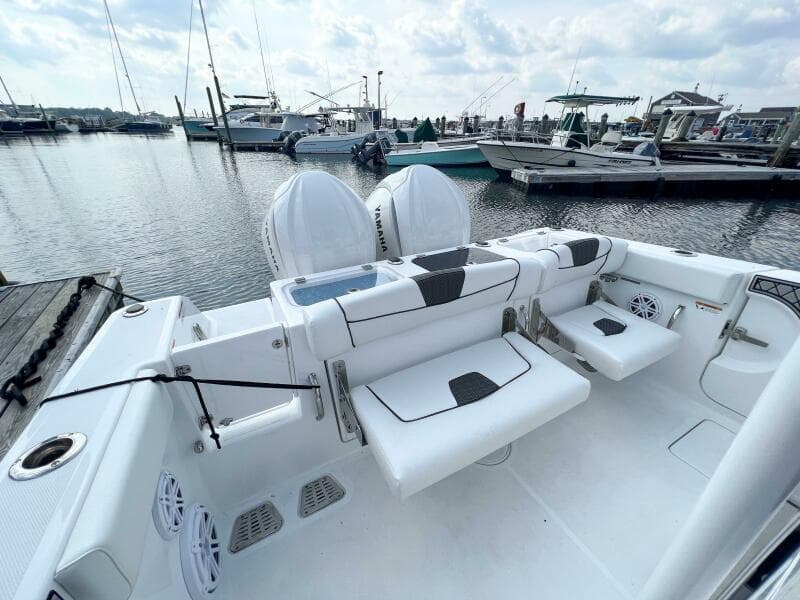 2024 Wellcraft 302