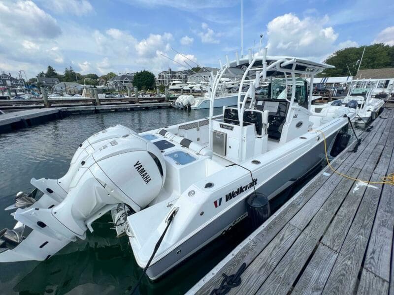2024 Wellcraft 302