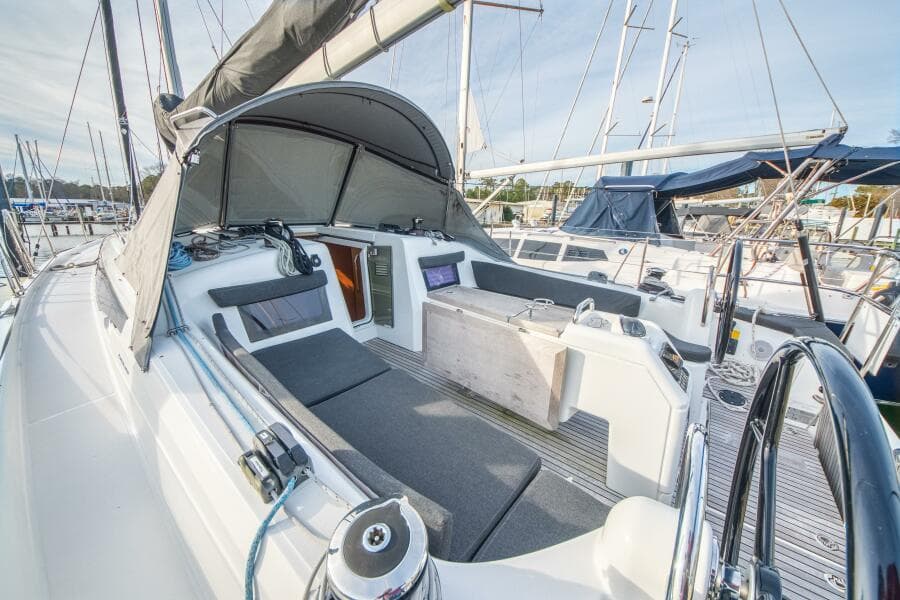 2023 Jeanneau Sun Odyssey 410