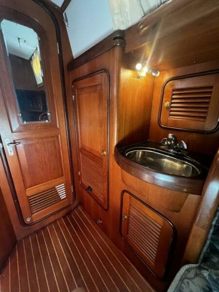 2000 Passport 470