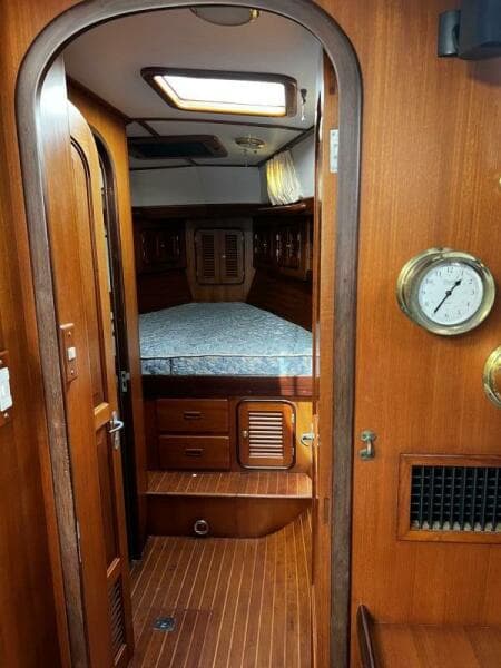 2000 Passport 470