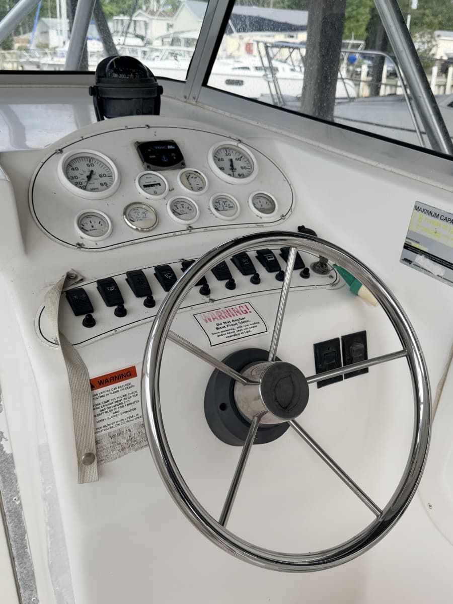 2005 Baha Cruisers 257 WAC