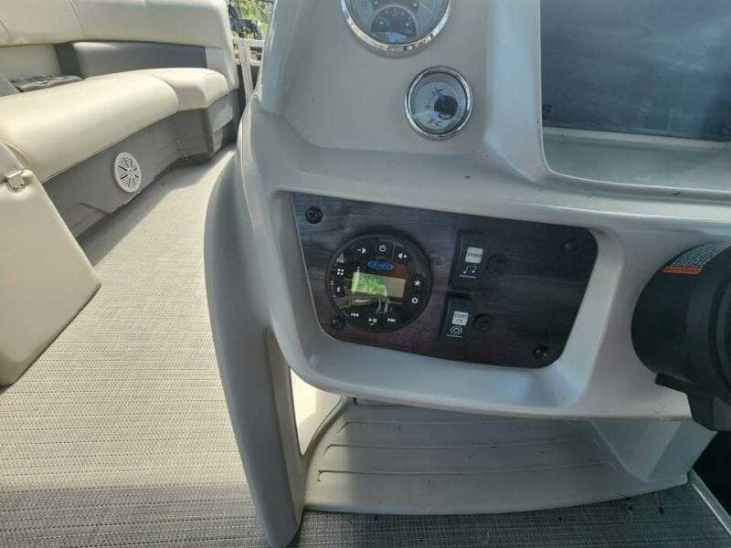 2023 SunChaser Vista 16