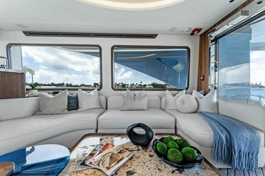 2027 Aquitalia Yachts Flybridge