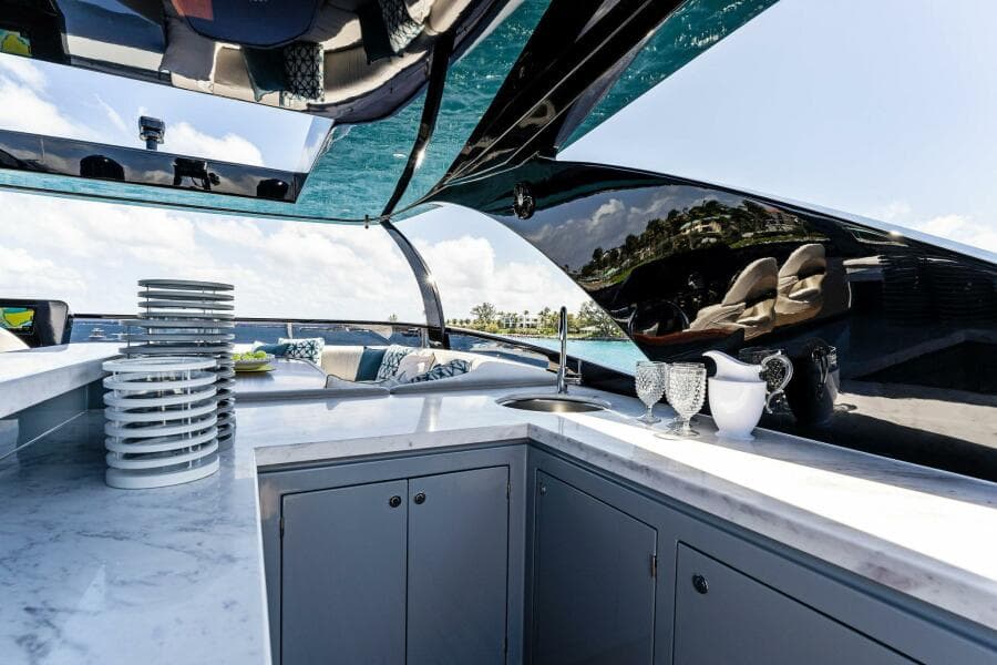 2027 Aquitalia Yachts Flybridge