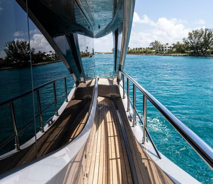 2027 Aquitalia Yachts Flybridge