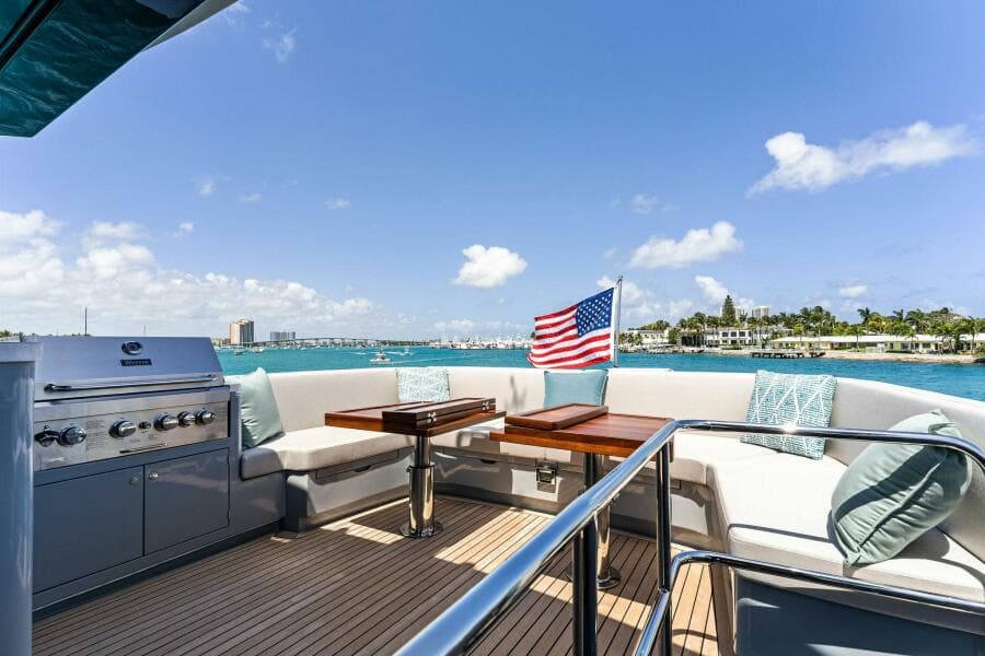 2027 Aquitalia Yachts Flybridge