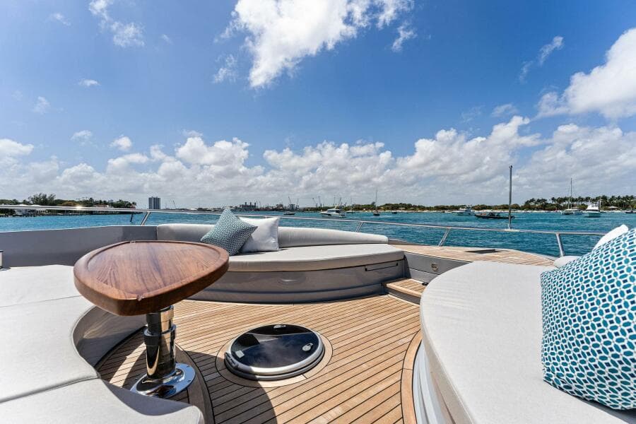 2027 Aquitalia Yachts Flybridge