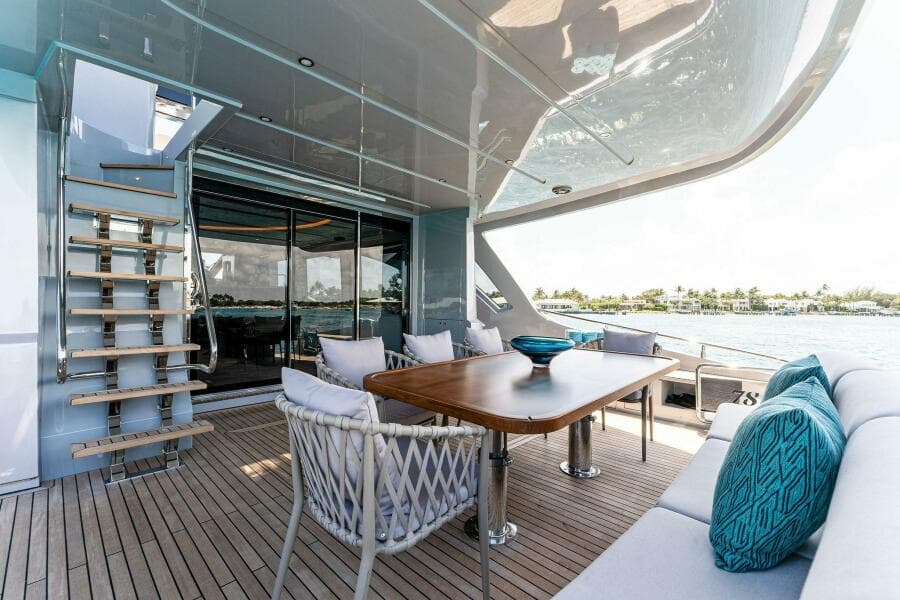 2027 Aquitalia Yachts Flybridge