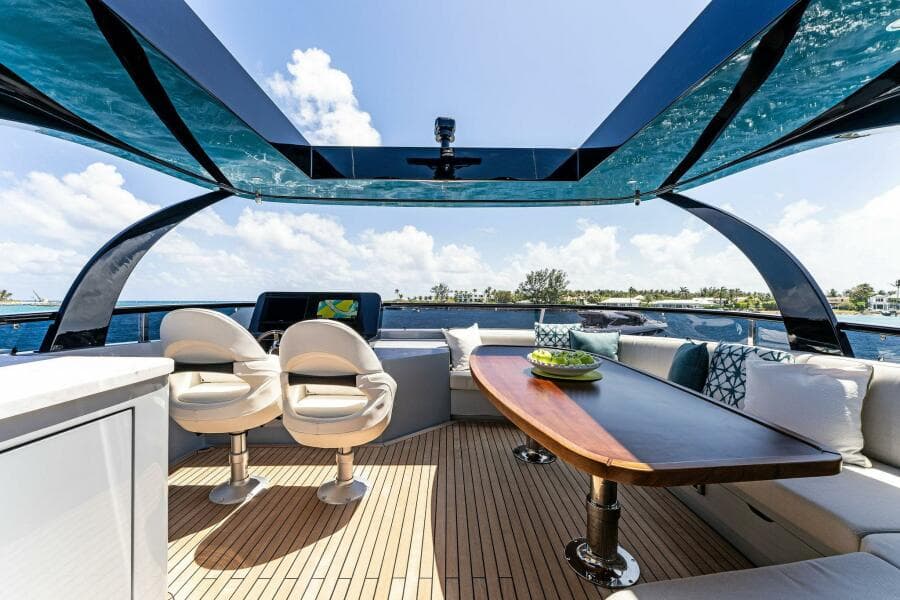 2027 Aquitalia Yachts Flybridge