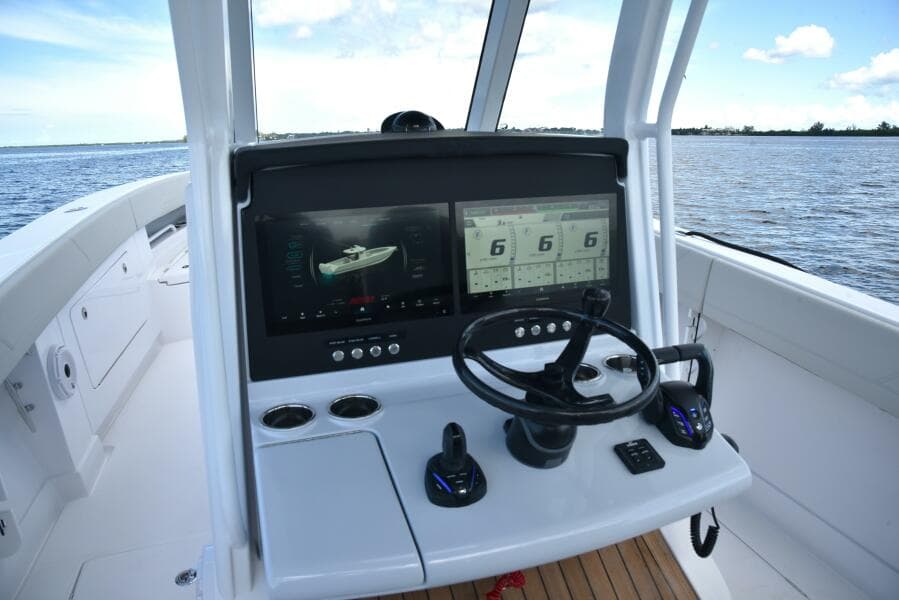 2025 Jupiter 380LS
