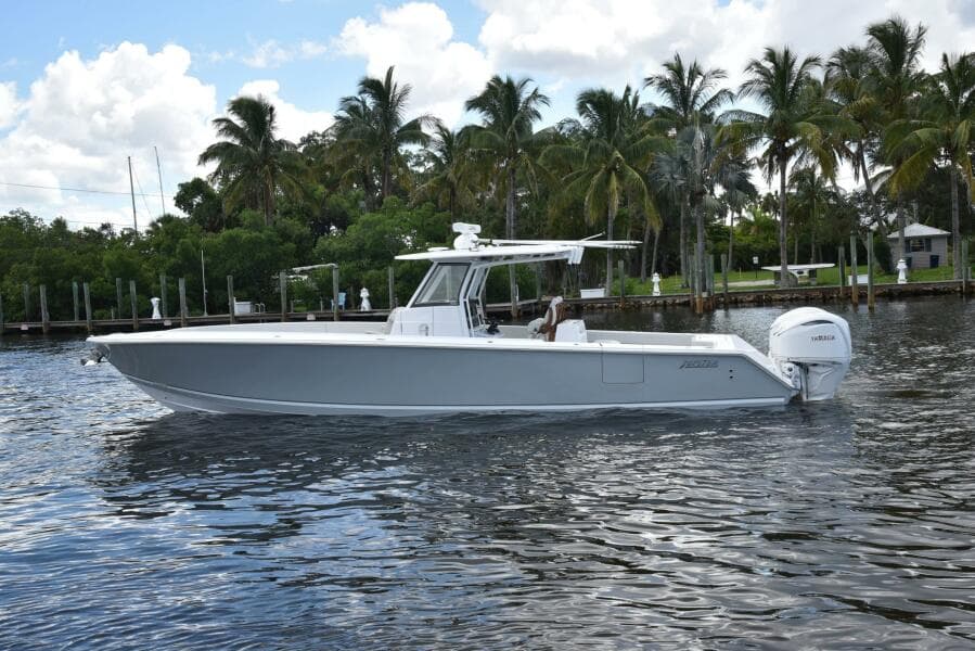 2027 Jupiter 380 LS