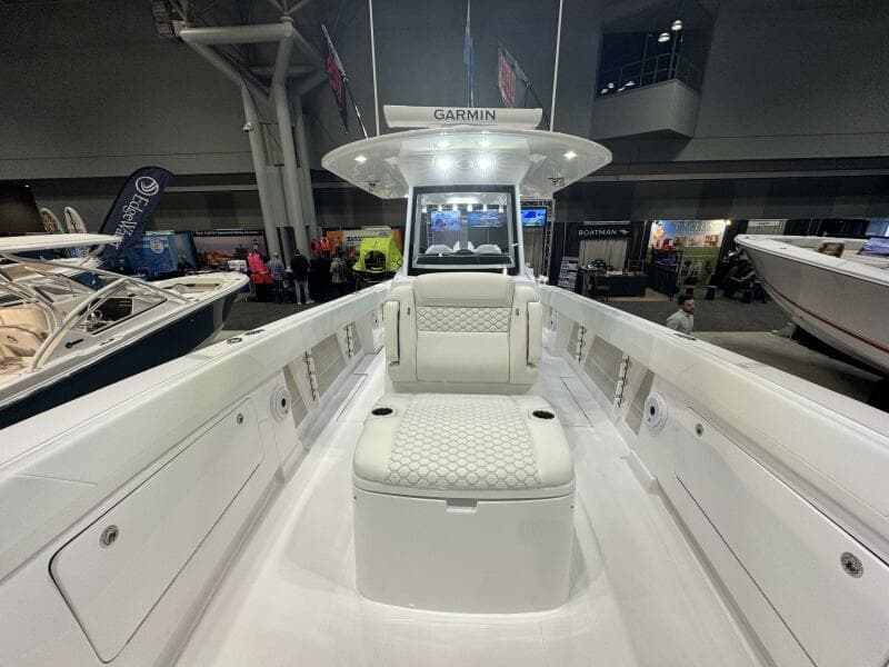 2025 Jupiter 380LS