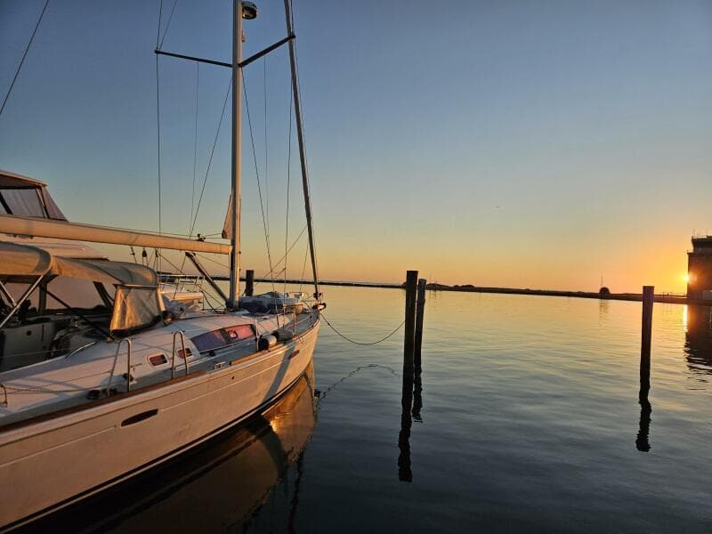2011 Beneteau Oceanis 49