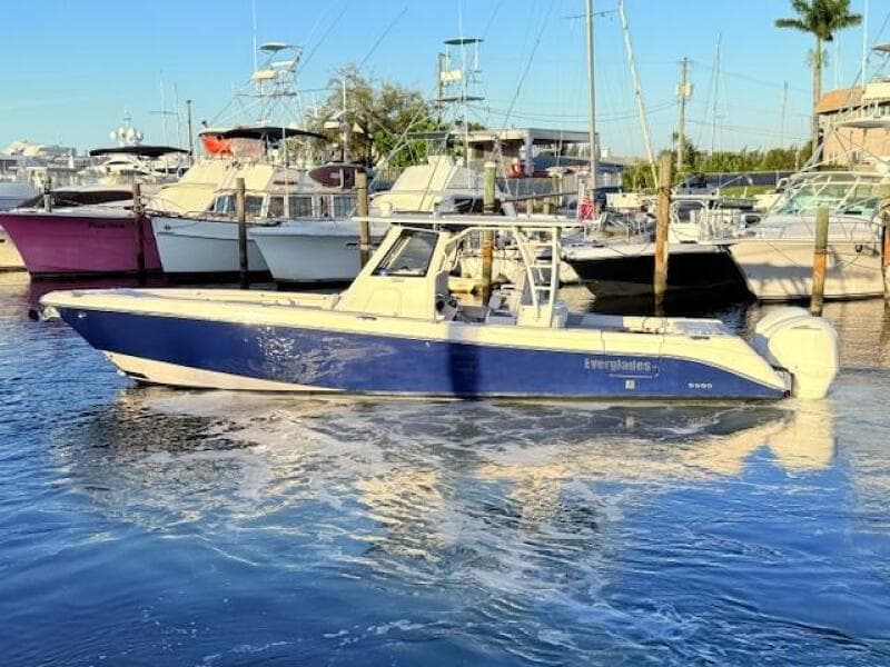 2014 Everglades 355 Center Console
